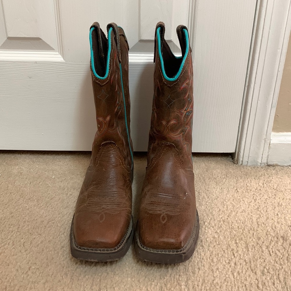 Justin cowboy boots